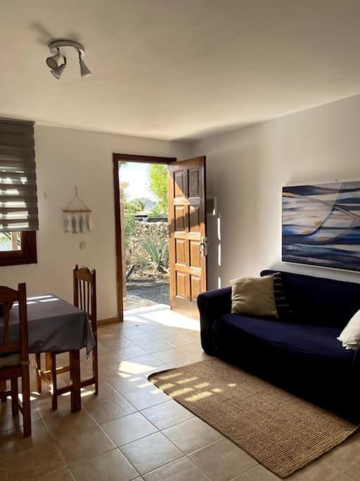 Orange House, Surf&Yoga Lajares Villa Exterior photo